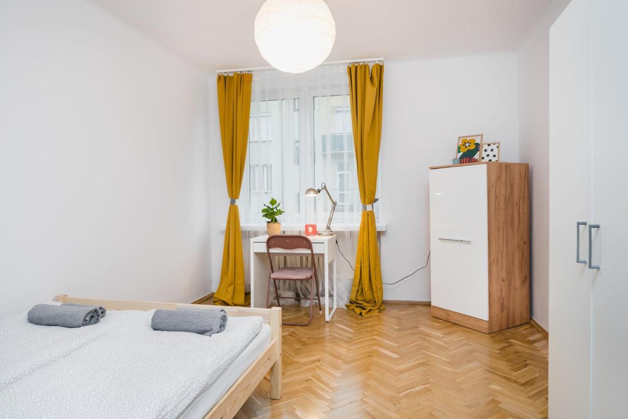 Sunshine Parkside Hideaway - 3 Bedroom - By Upstairs Kraków Exteriör bild